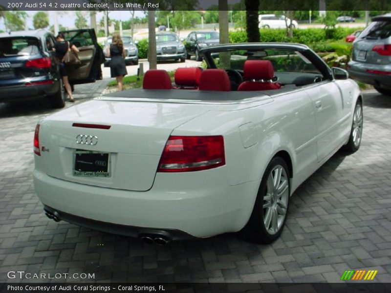 Ibis White / Red 2007 Audi S4 4.2 quattro Cabriolet