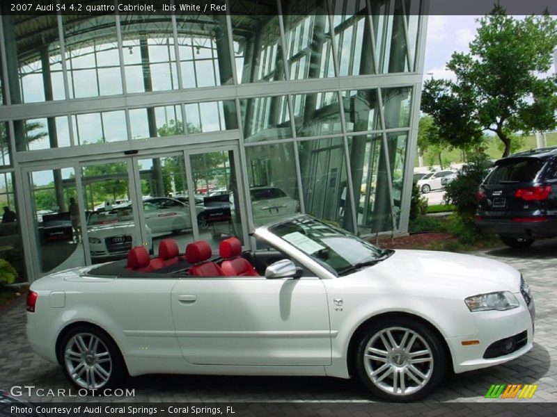 Ibis White / Red 2007 Audi S4 4.2 quattro Cabriolet