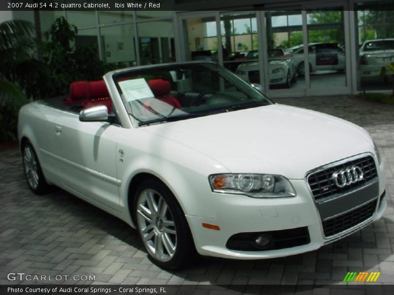 Ibis White / Red 2007 Audi S4 4.2 quattro Cabriolet