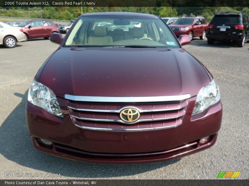 Cassis Red Pearl / Ivory 2006 Toyota Avalon XLS
