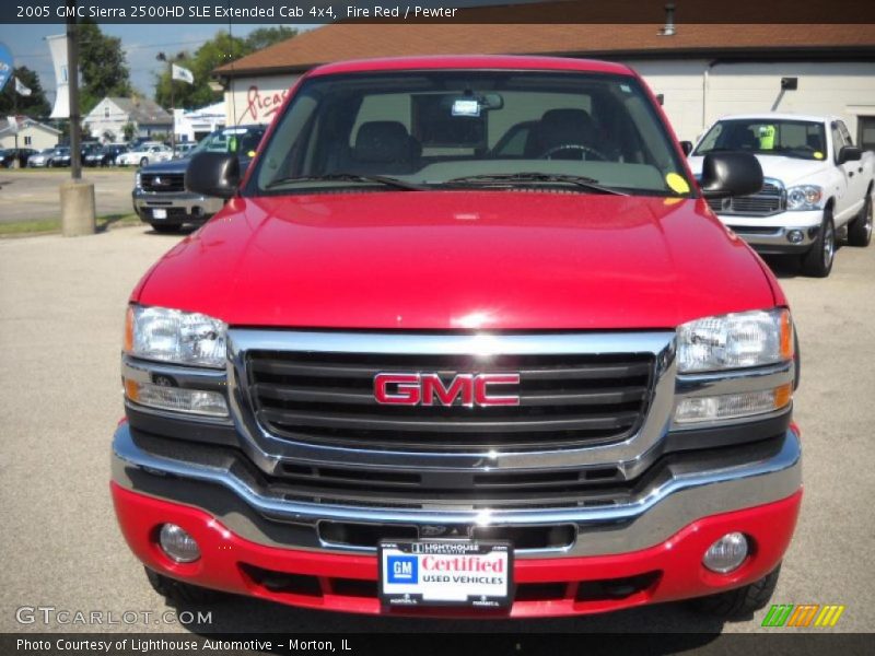 Fire Red / Pewter 2005 GMC Sierra 2500HD SLE Extended Cab 4x4