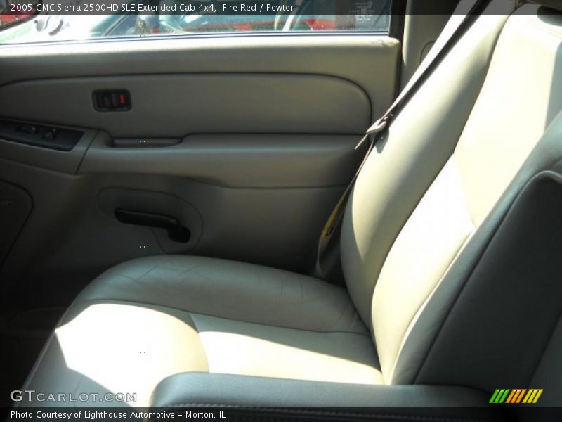 Fire Red / Pewter 2005 GMC Sierra 2500HD SLE Extended Cab 4x4