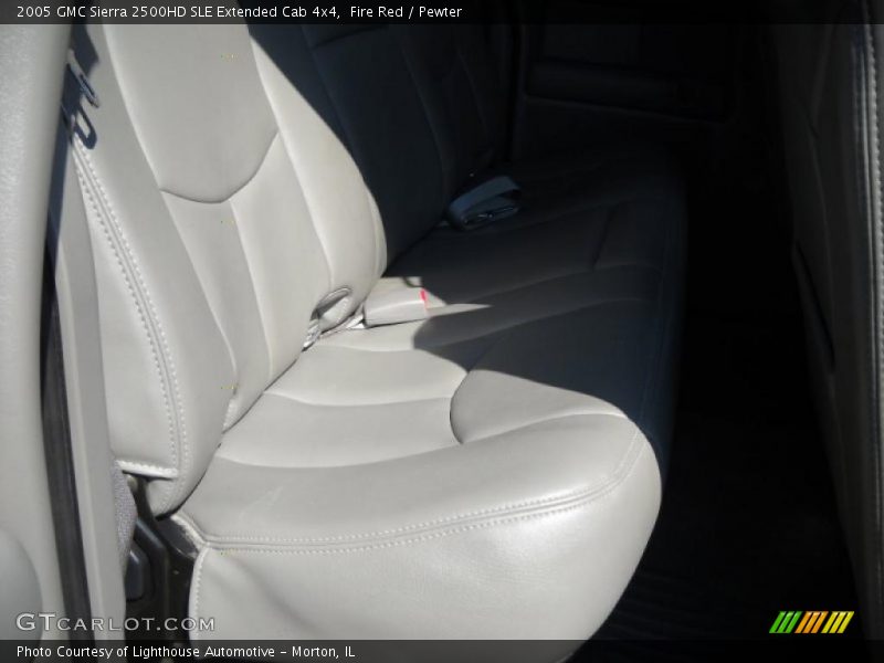 Fire Red / Pewter 2005 GMC Sierra 2500HD SLE Extended Cab 4x4