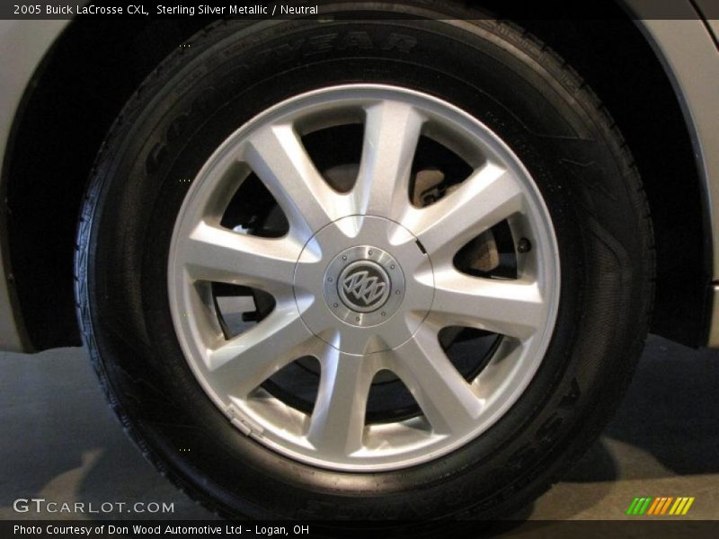Sterling Silver Metallic / Neutral 2005 Buick LaCrosse CXL