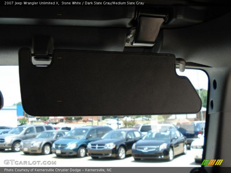 Stone White / Dark Slate Gray/Medium Slate Gray 2007 Jeep Wrangler Unlimited X
