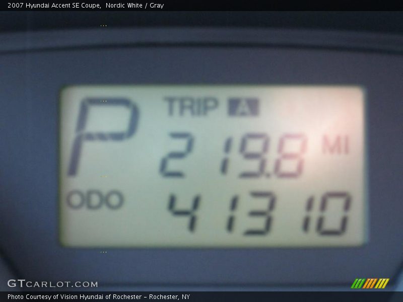 Nordic White / Gray 2007 Hyundai Accent SE Coupe