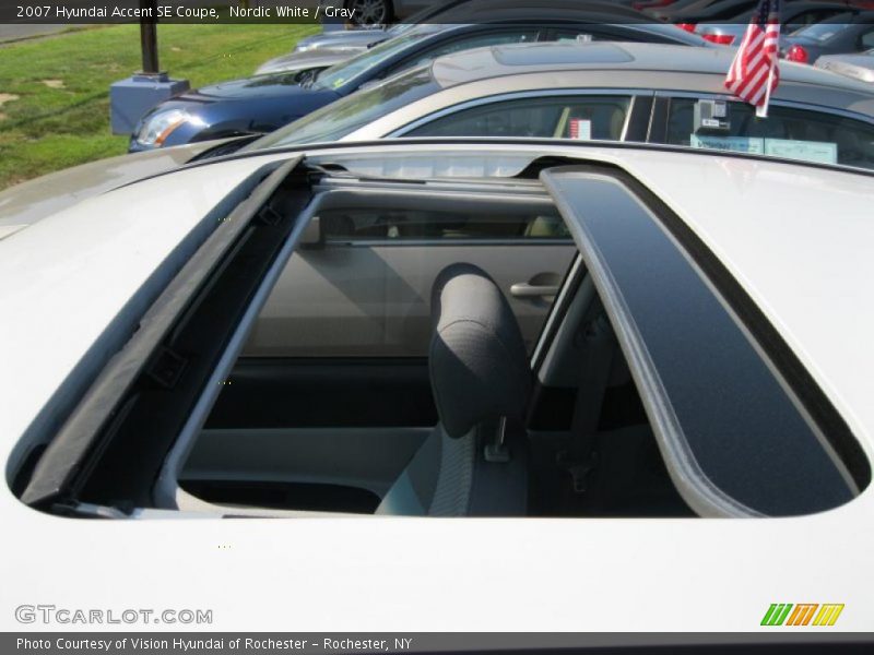 Nordic White / Gray 2007 Hyundai Accent SE Coupe