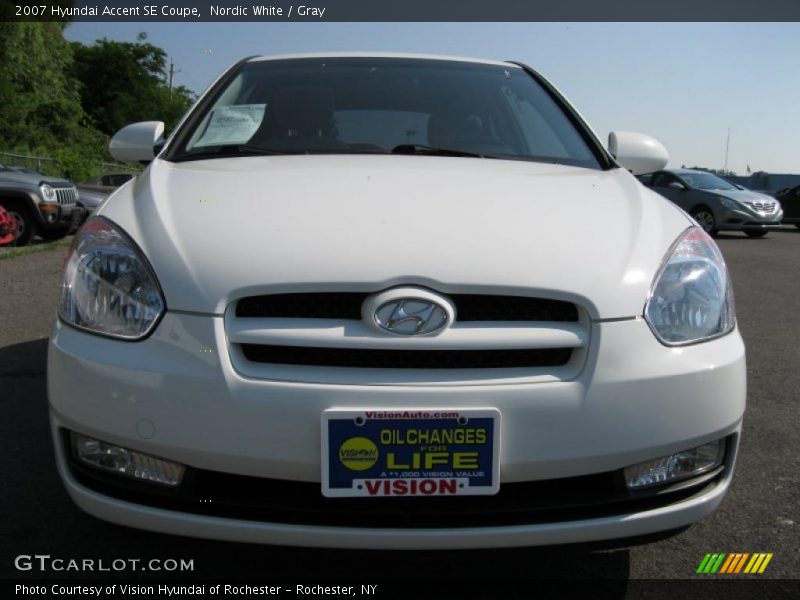 Nordic White / Gray 2007 Hyundai Accent SE Coupe