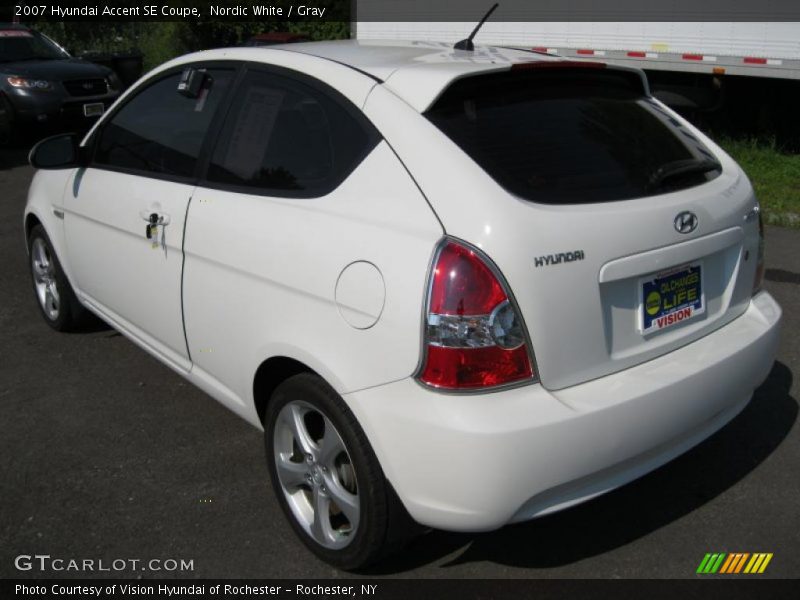 Nordic White / Gray 2007 Hyundai Accent SE Coupe