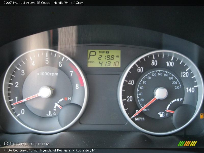 Nordic White / Gray 2007 Hyundai Accent SE Coupe