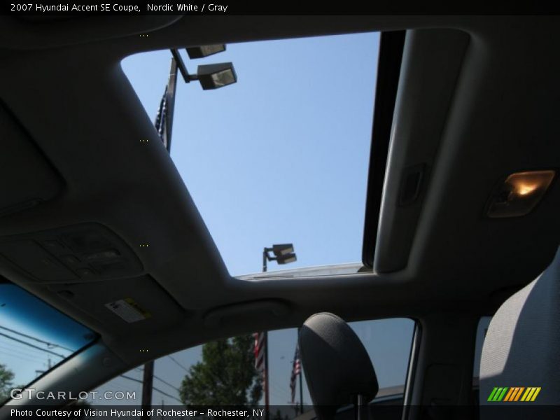 Nordic White / Gray 2007 Hyundai Accent SE Coupe