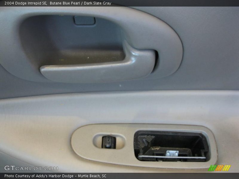 Butane Blue Pearl / Dark Slate Gray 2004 Dodge Intrepid SE