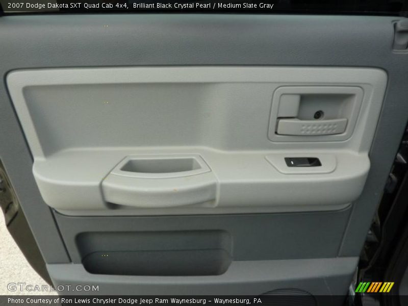 Brilliant Black Crystal Pearl / Medium Slate Gray 2007 Dodge Dakota SXT Quad Cab 4x4