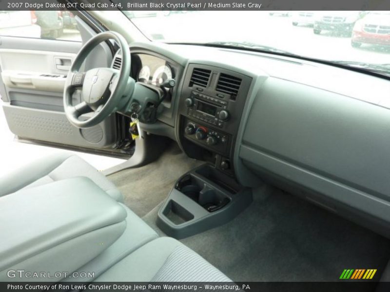 Brilliant Black Crystal Pearl / Medium Slate Gray 2007 Dodge Dakota SXT Quad Cab 4x4