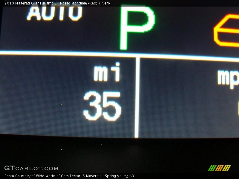 Rosso Mondiale (Red) / Nero 2010 Maserati GranTurismo S