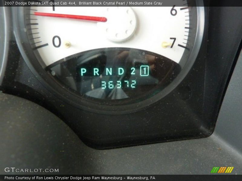 Brilliant Black Crystal Pearl / Medium Slate Gray 2007 Dodge Dakota SXT Quad Cab 4x4
