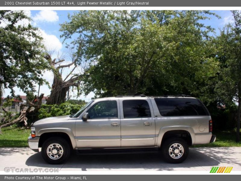 Light Pewter Metallic / Light Gray/Neutral 2001 Chevrolet Suburban 1500 LT 4x4