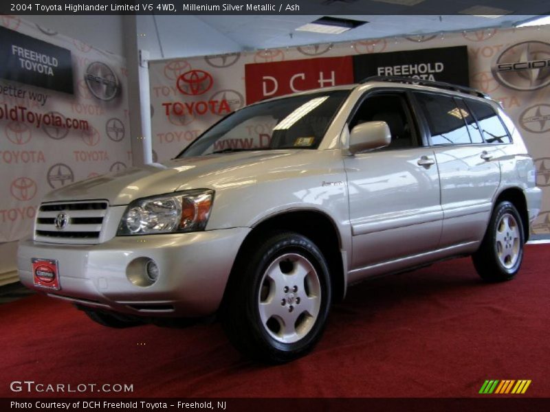Millenium Silver Metallic / Ash 2004 Toyota Highlander Limited V6 4WD