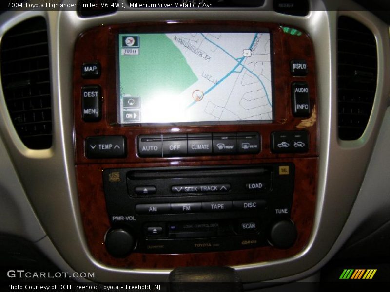 Millenium Silver Metallic / Ash 2004 Toyota Highlander Limited V6 4WD