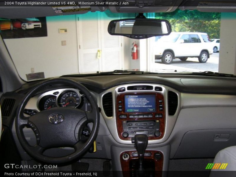 Millenium Silver Metallic / Ash 2004 Toyota Highlander Limited V6 4WD
