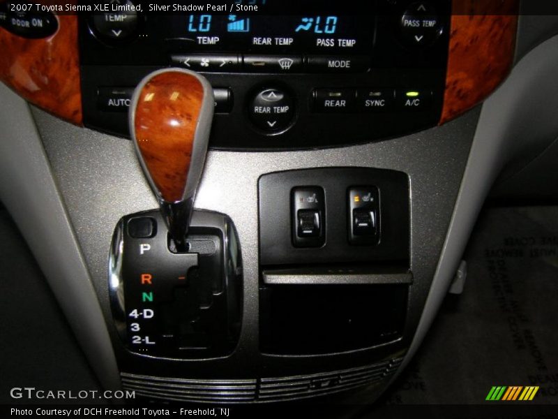 Silver Shadow Pearl / Stone 2007 Toyota Sienna XLE Limited
