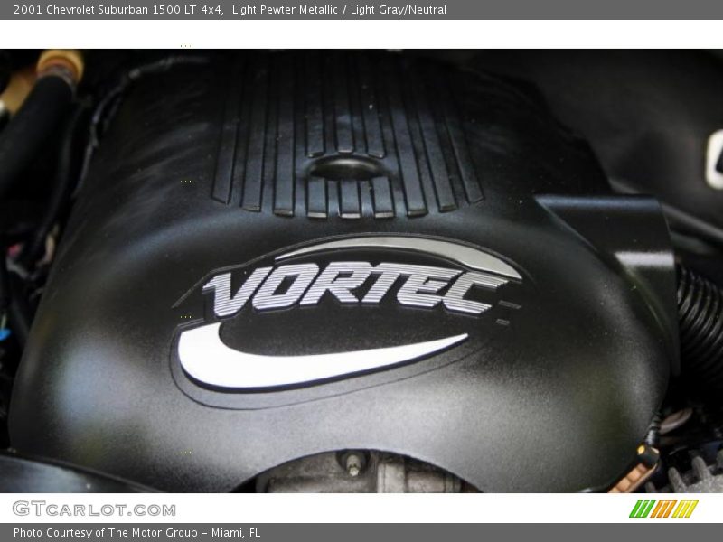 Light Pewter Metallic / Light Gray/Neutral 2001 Chevrolet Suburban 1500 LT 4x4