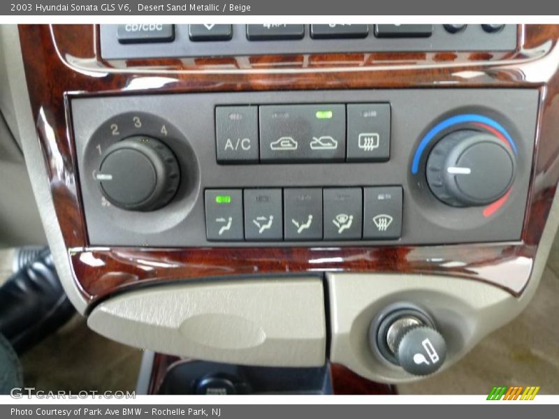 Desert Sand Metallic / Beige 2003 Hyundai Sonata GLS V6