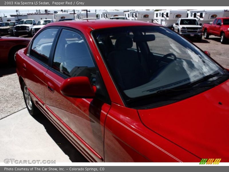 Pepper Red / Grey 2003 Kia Spectra LS Sedan