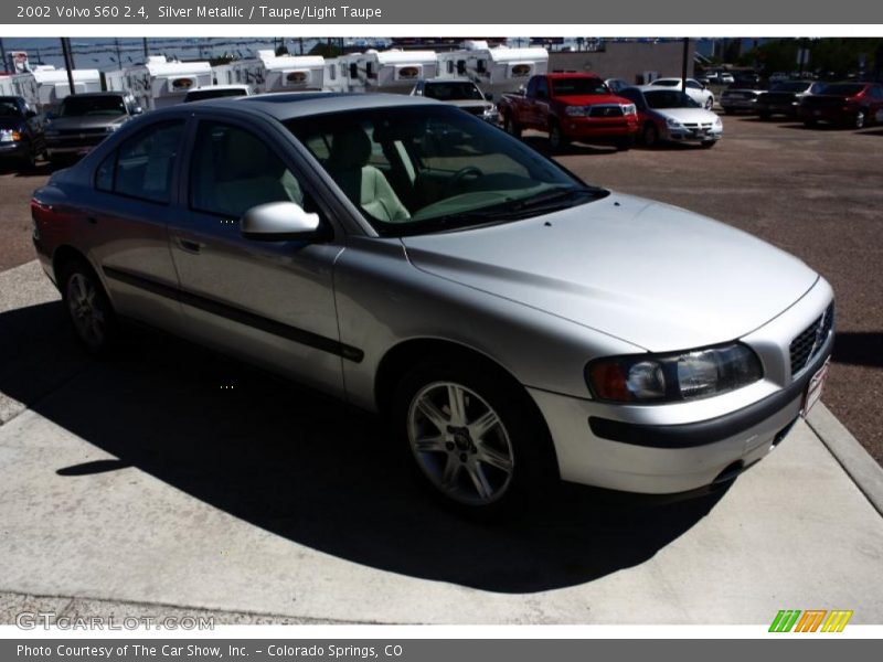 Silver Metallic / Taupe/Light Taupe 2002 Volvo S60 2.4
