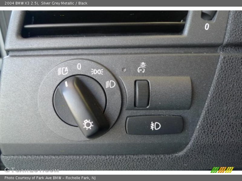 Silver Grey Metallic / Black 2004 BMW X3 2.5i