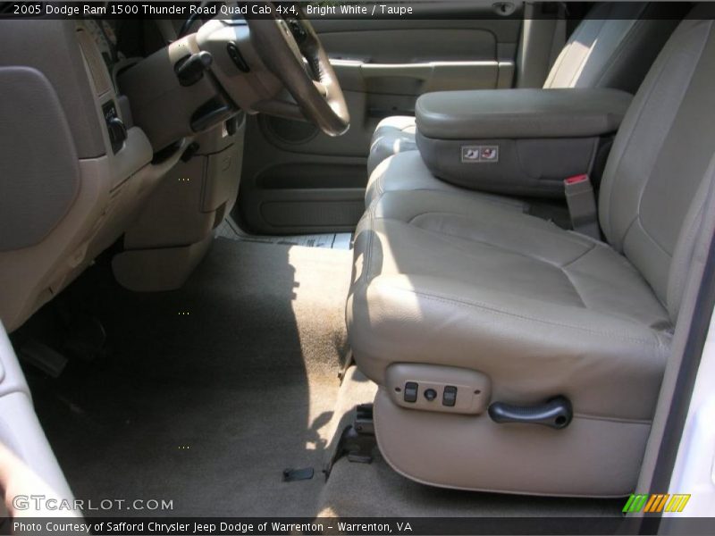 Bright White / Taupe 2005 Dodge Ram 1500 Thunder Road Quad Cab 4x4