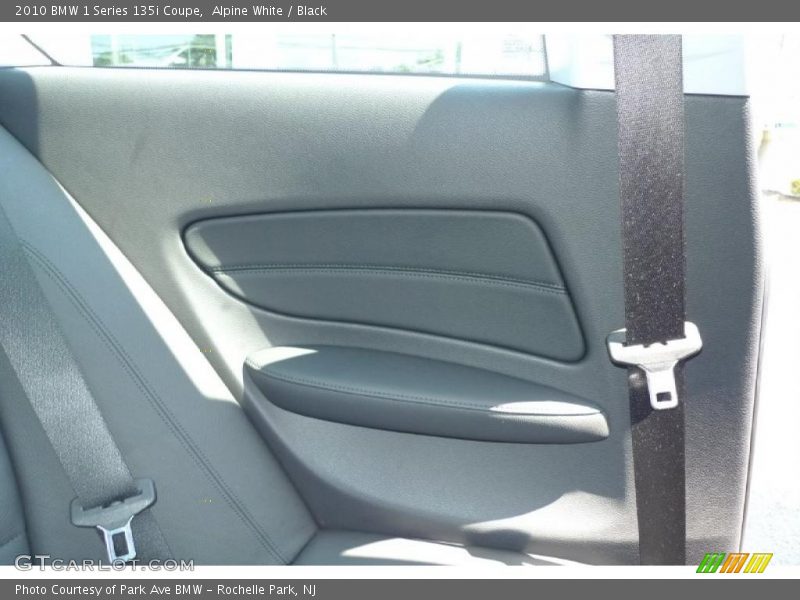 Alpine White / Black 2010 BMW 1 Series 135i Coupe