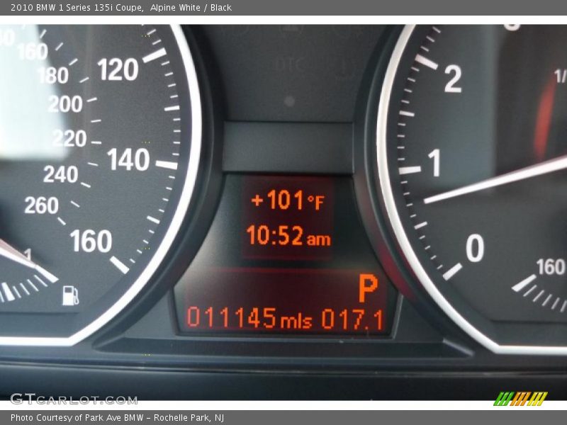 Alpine White / Black 2010 BMW 1 Series 135i Coupe