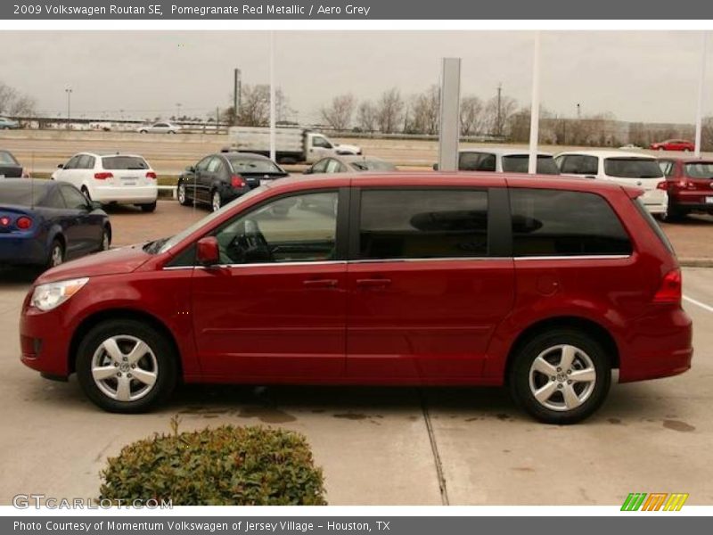 Pomegranate Red Metallic / Aero Grey 2009 Volkswagen Routan SE
