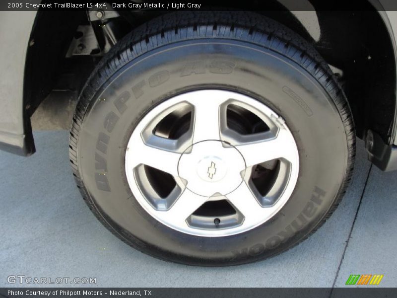 Dark Gray Metallic / Light Gray 2005 Chevrolet TrailBlazer LS 4x4