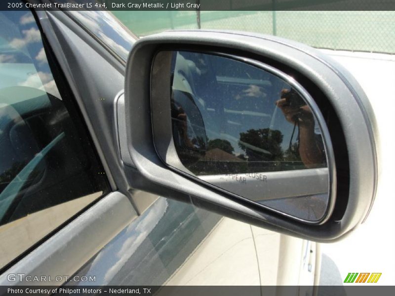 Dark Gray Metallic / Light Gray 2005 Chevrolet TrailBlazer LS 4x4
