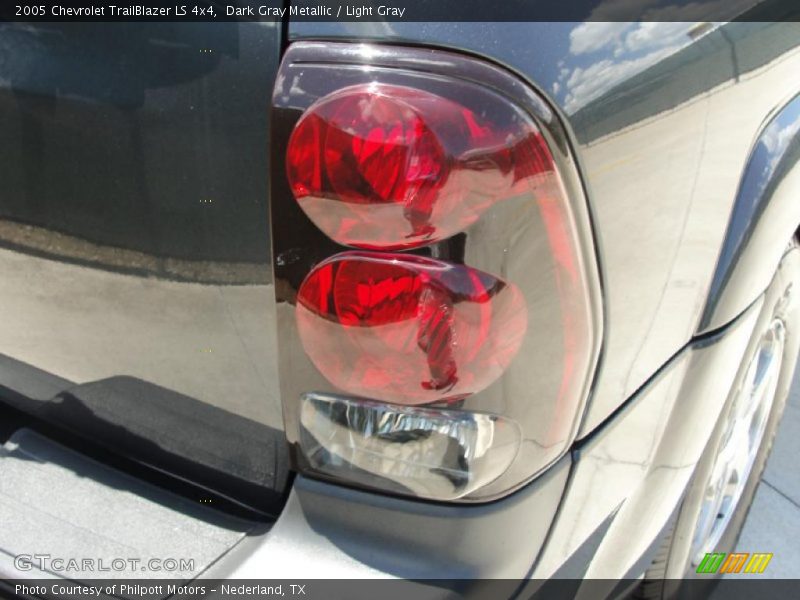 Dark Gray Metallic / Light Gray 2005 Chevrolet TrailBlazer LS 4x4