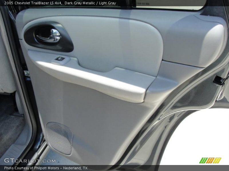 Dark Gray Metallic / Light Gray 2005 Chevrolet TrailBlazer LS 4x4