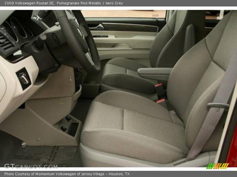 Pomegranate Red Metallic / Aero Grey 2009 Volkswagen Routan SE