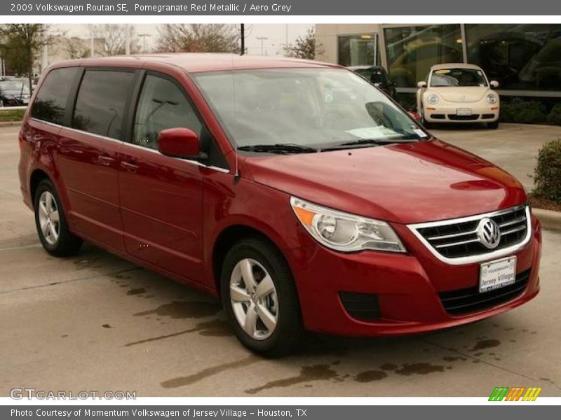 Pomegranate Red Metallic / Aero Grey 2009 Volkswagen Routan SE