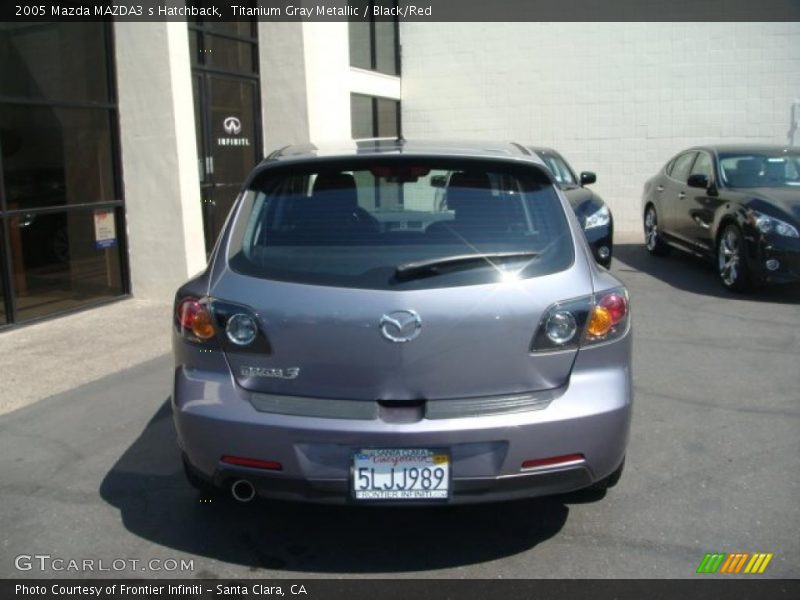 Titanium Gray Metallic / Black/Red 2005 Mazda MAZDA3 s Hatchback