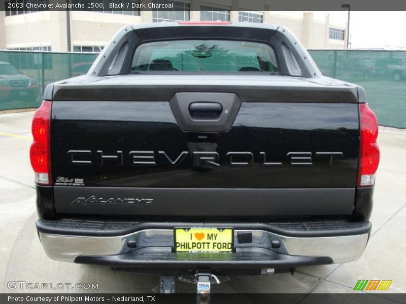 Black / Dark Charcoal 2003 Chevrolet Avalanche 1500
