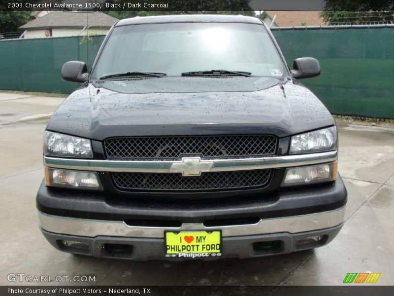 Black / Dark Charcoal 2003 Chevrolet Avalanche 1500