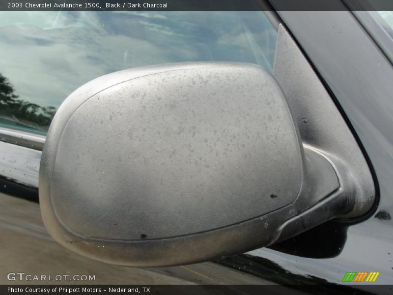 Black / Dark Charcoal 2003 Chevrolet Avalanche 1500