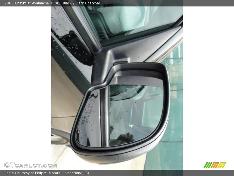 Black / Dark Charcoal 2003 Chevrolet Avalanche 1500