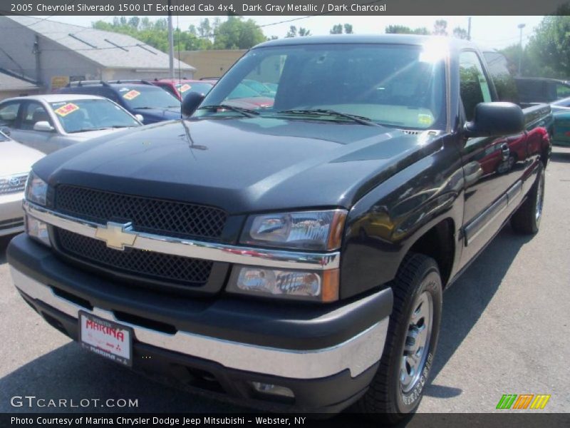 Dark Gray Metallic / Dark Charcoal 2005 Chevrolet Silverado 1500 LT Extended Cab 4x4