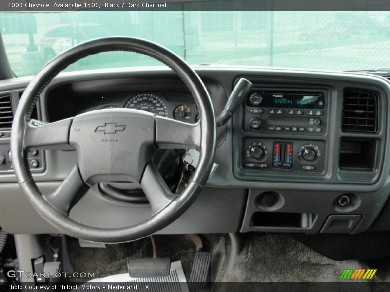 Black / Dark Charcoal 2003 Chevrolet Avalanche 1500