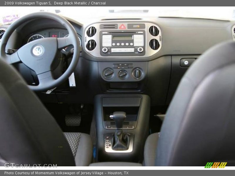 Deep Black Metallic / Charcoal 2009 Volkswagen Tiguan S