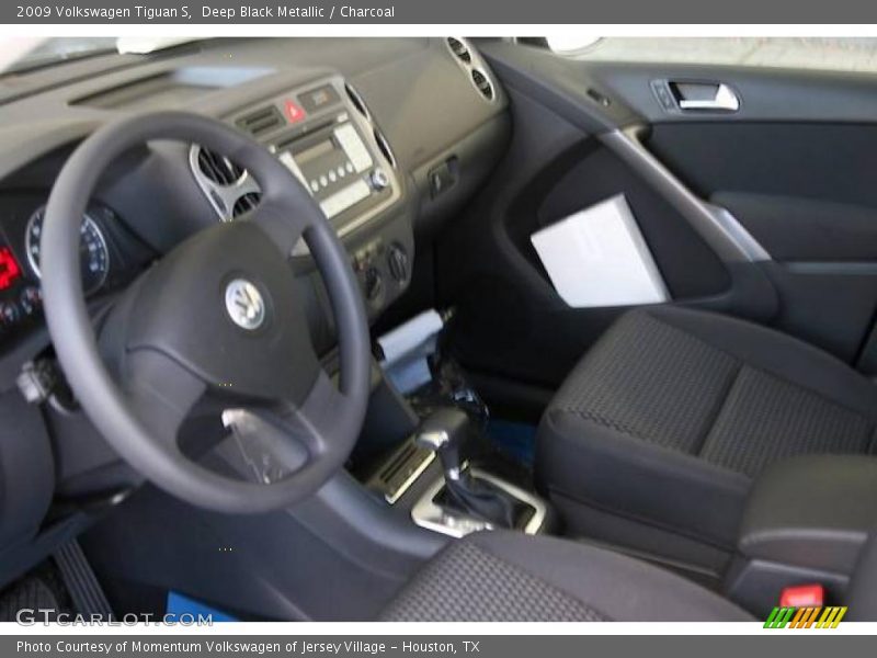 Deep Black Metallic / Charcoal 2009 Volkswagen Tiguan S