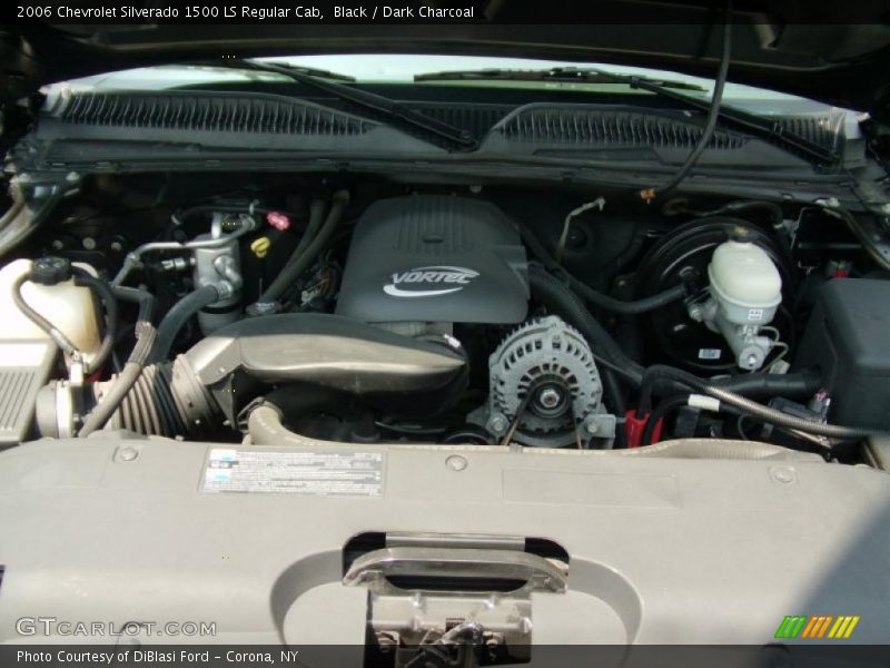 Black / Dark Charcoal 2006 Chevrolet Silverado 1500 LS Regular Cab